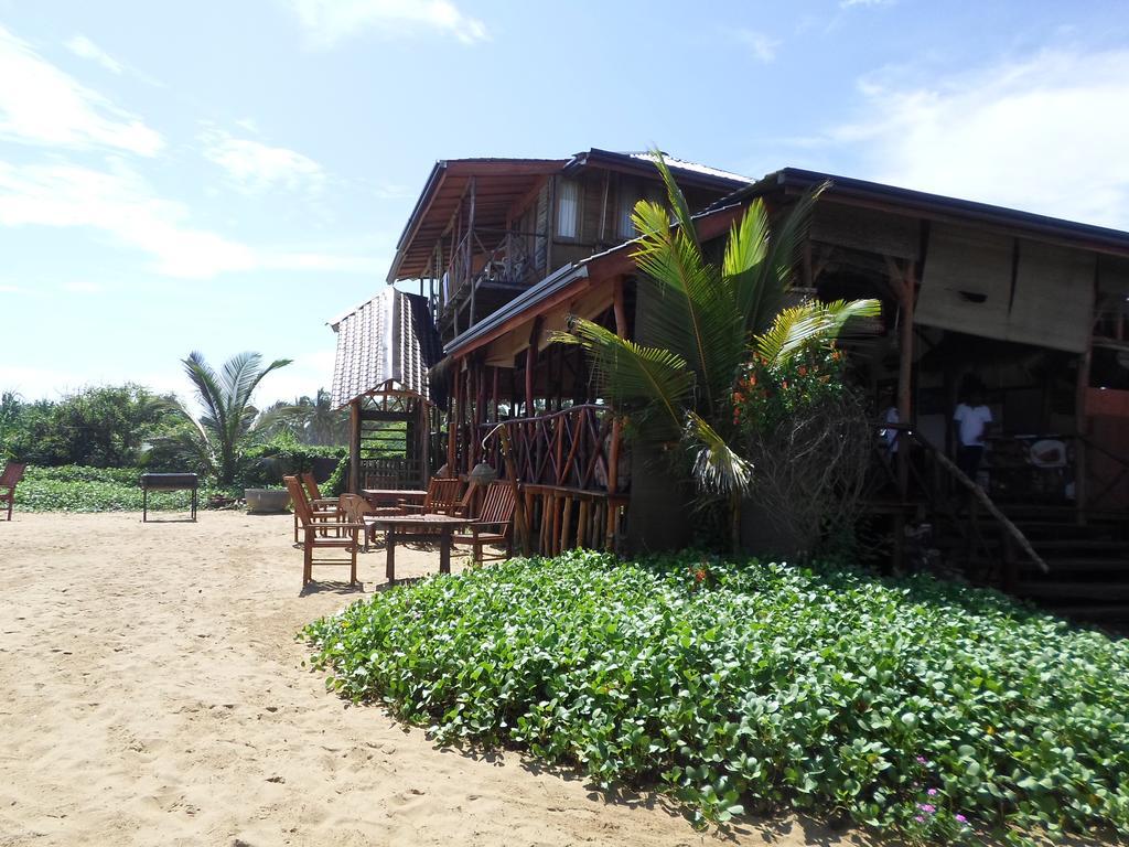 Kirinda Beach Resort, Yala Exterior foto