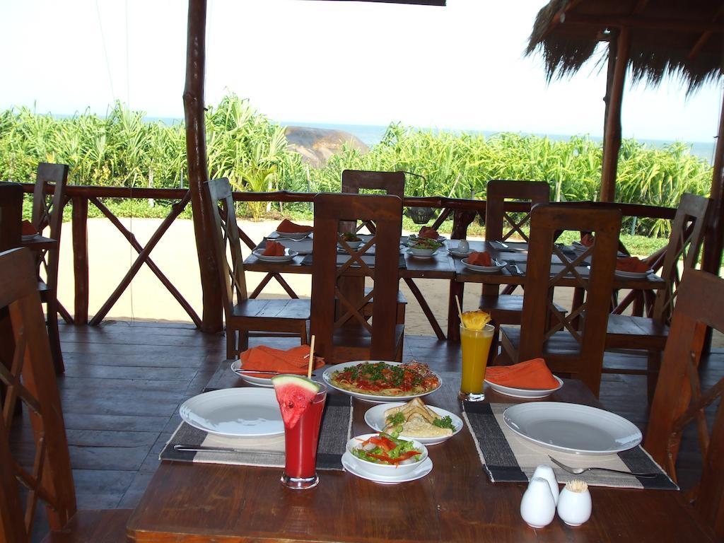 Kirinda Beach Resort, Yala Exterior foto