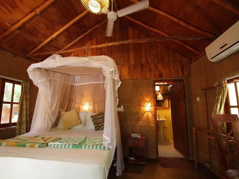 Kirinda Beach Resort, Yala Exterior foto