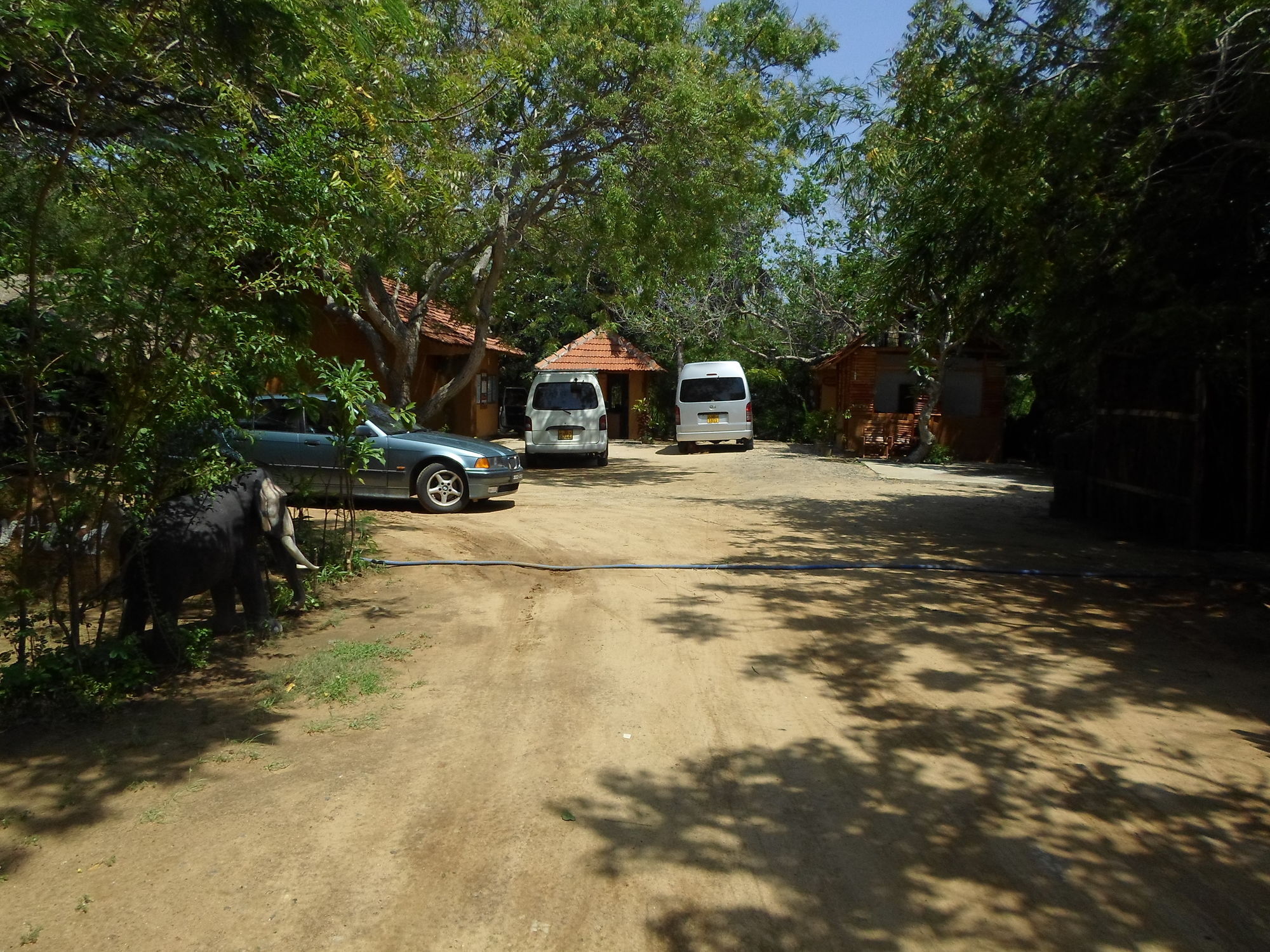 Kirinda Beach Resort, Yala Exterior foto